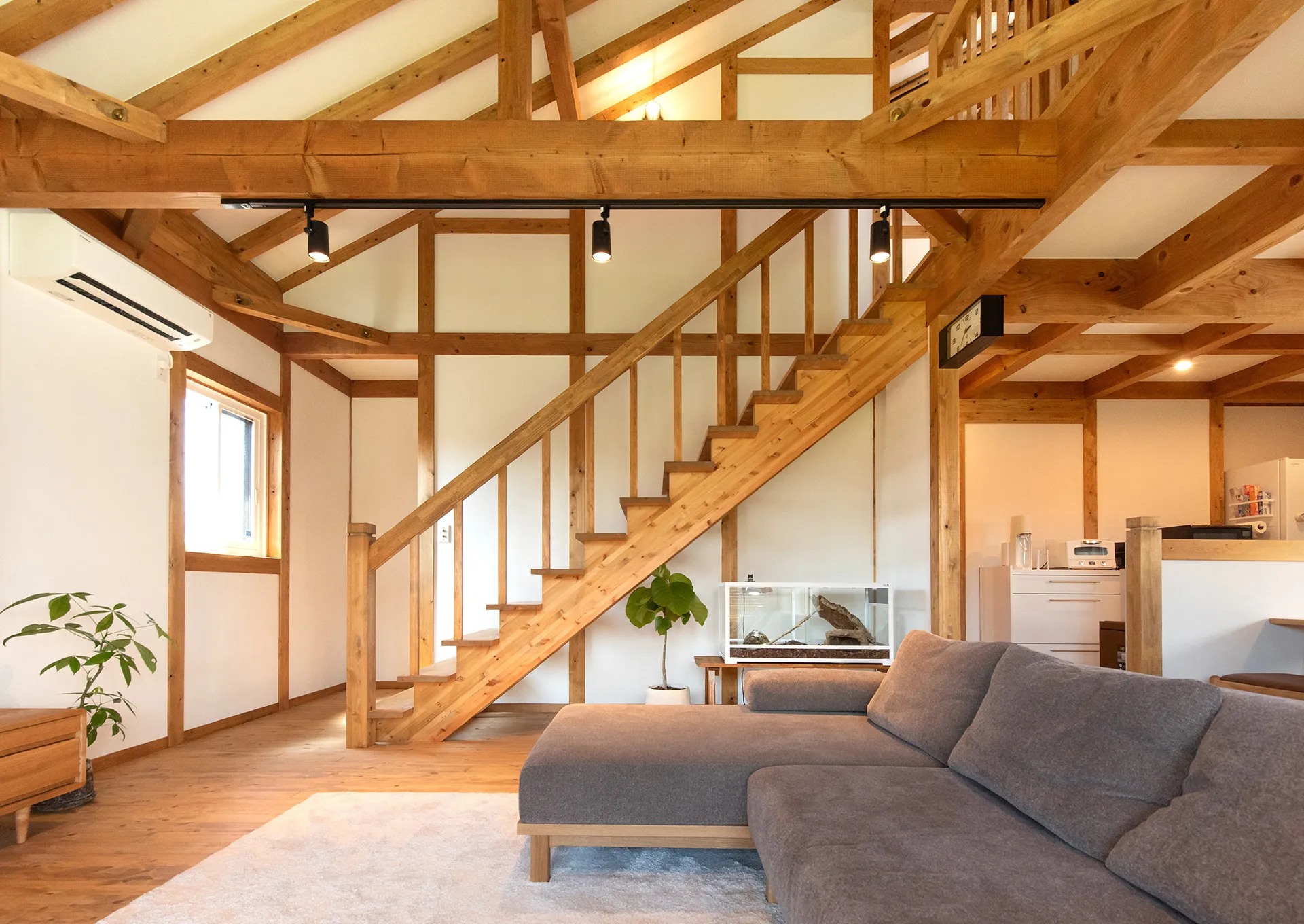 ミディアム ウォルナット：標準の写真2の拡大画像