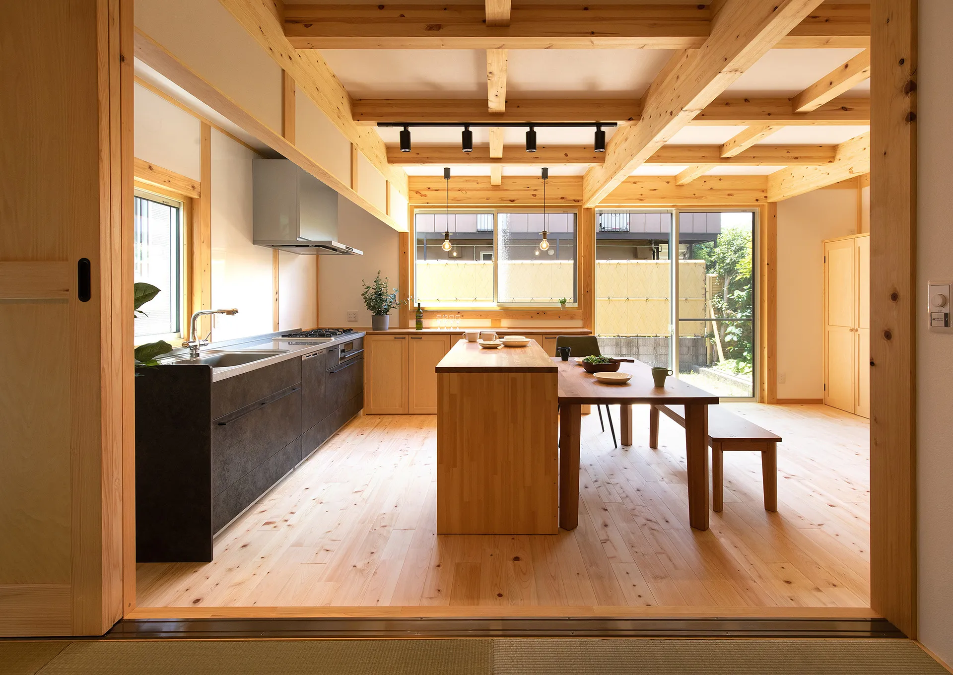 ナチュラル：標準の写真2の拡大画像