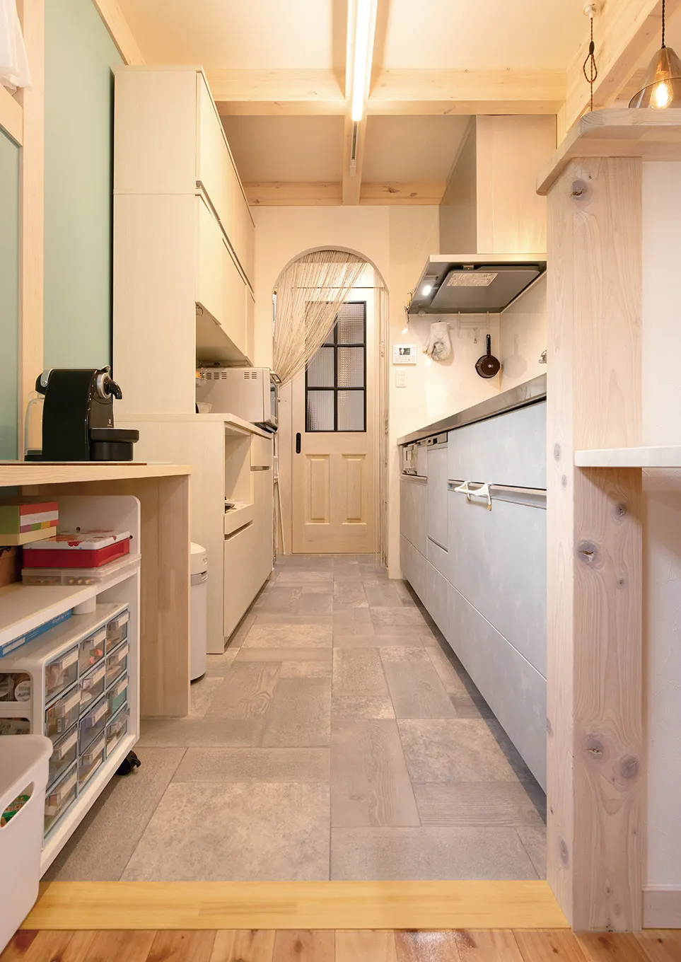 ホワイト：OPの写真6の拡大画像