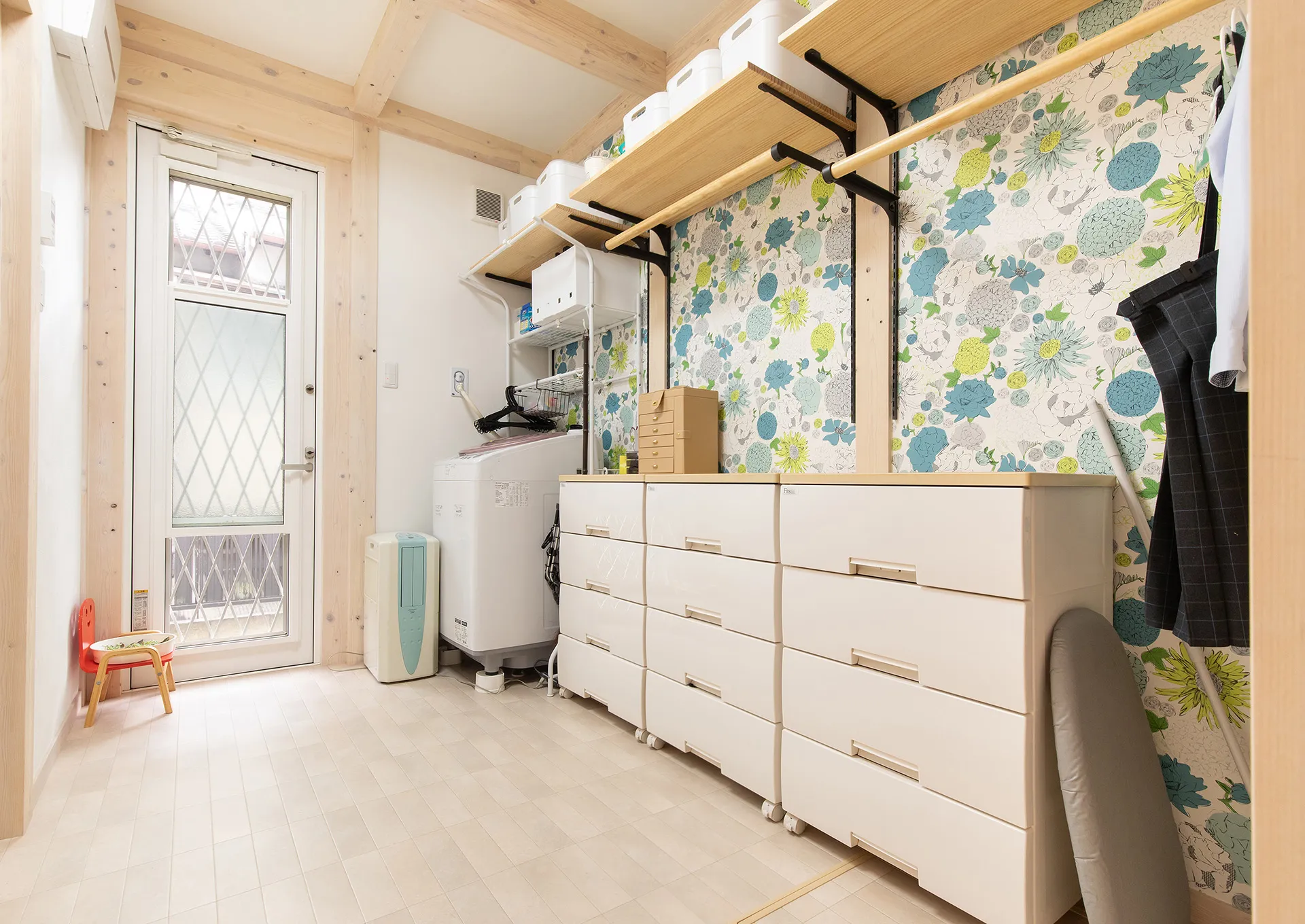 ホワイト：OPの写真7の拡大画像